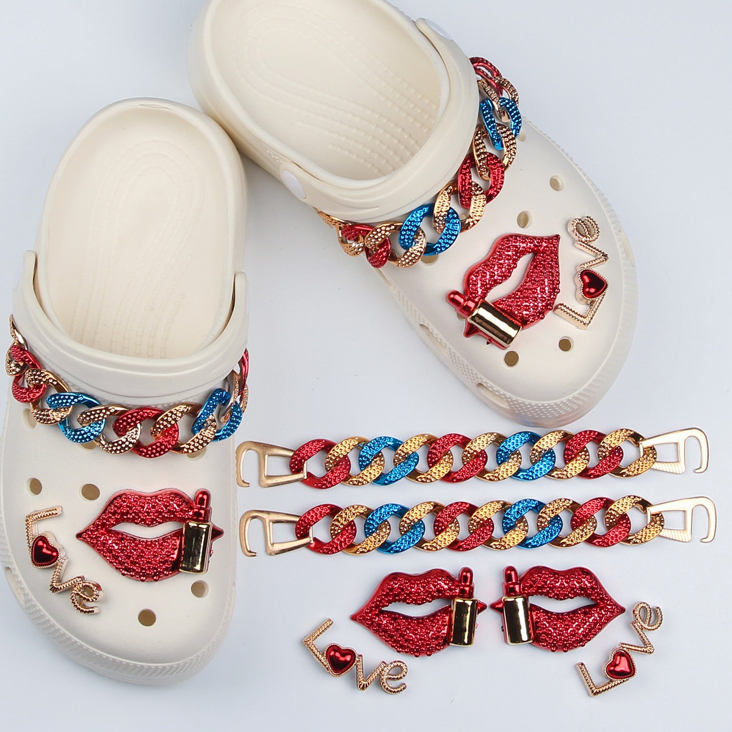 CCM  01  Crocs Croc Charms Lips And Love  Decoration