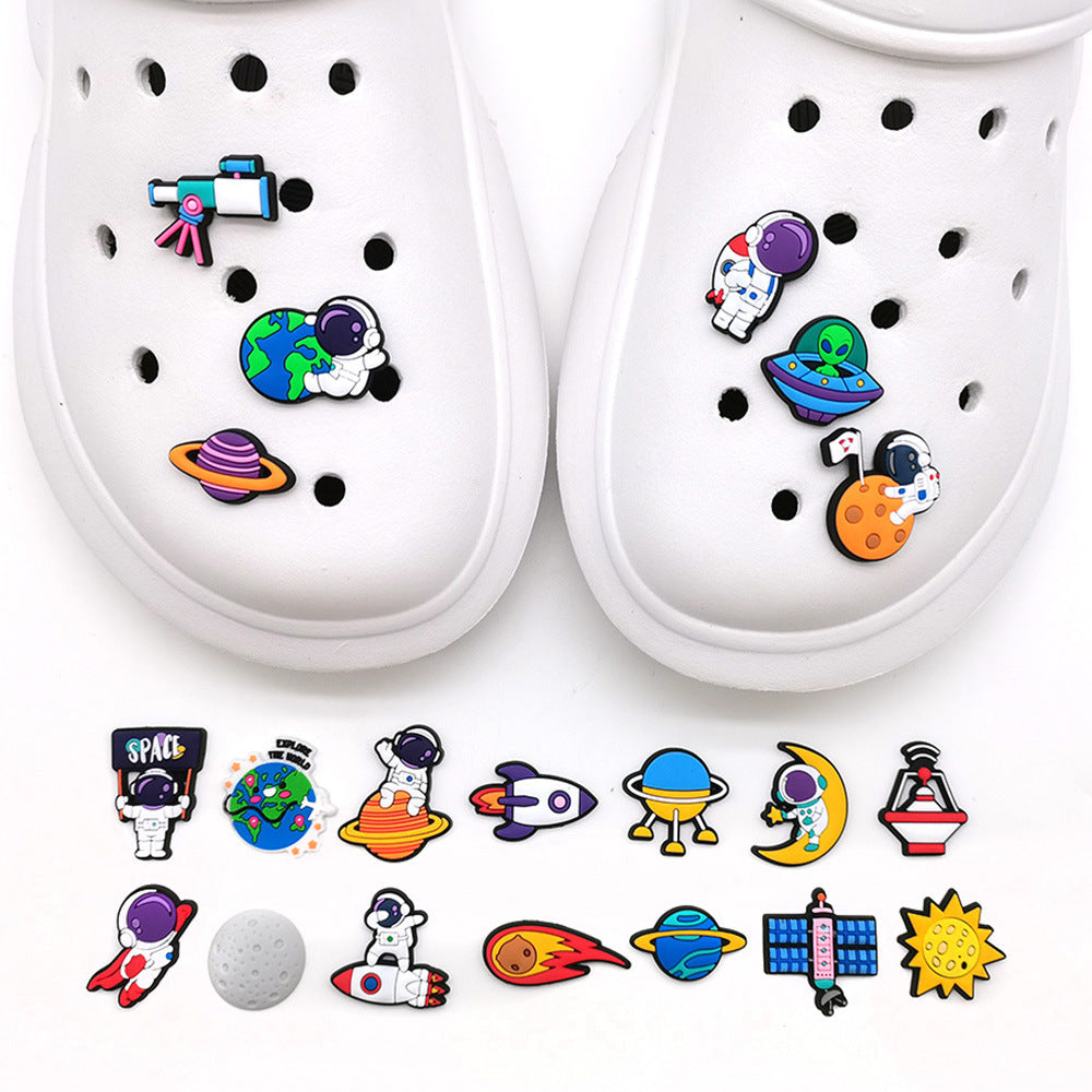 CF 96  Crocs Croc Charm Space Man Astronaut  Decoration Silicon