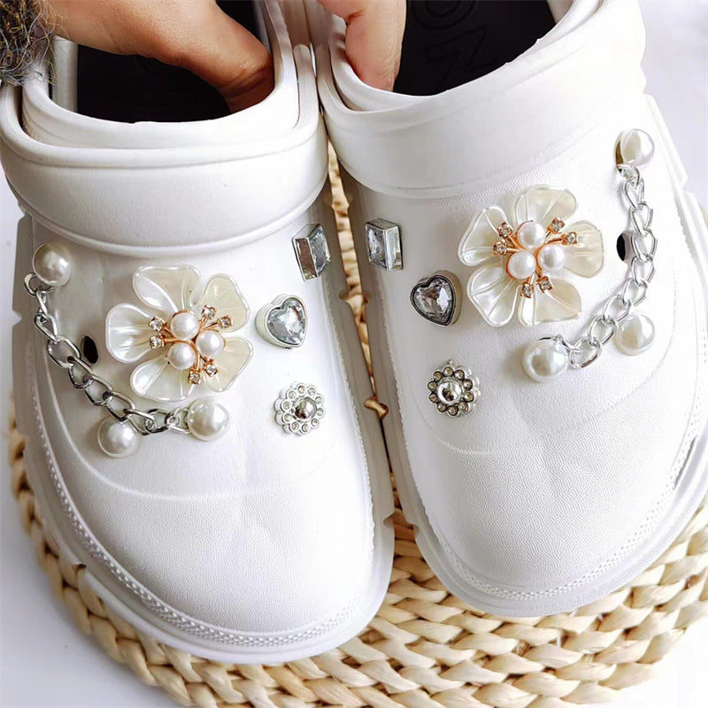 CCK 08  Crocs Croc Charms Five Leaf Pearl Flower  Decoration